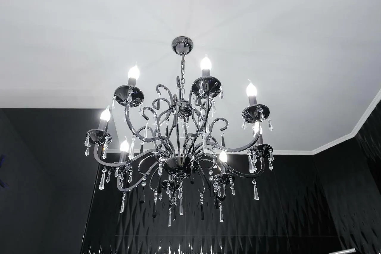 Black&White Apartment In Smart Plaza Kyjev