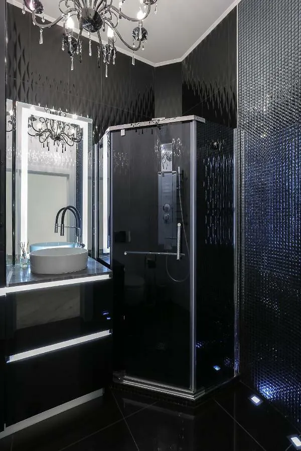 Black&White Apartment In Smart Plaza Kyjev